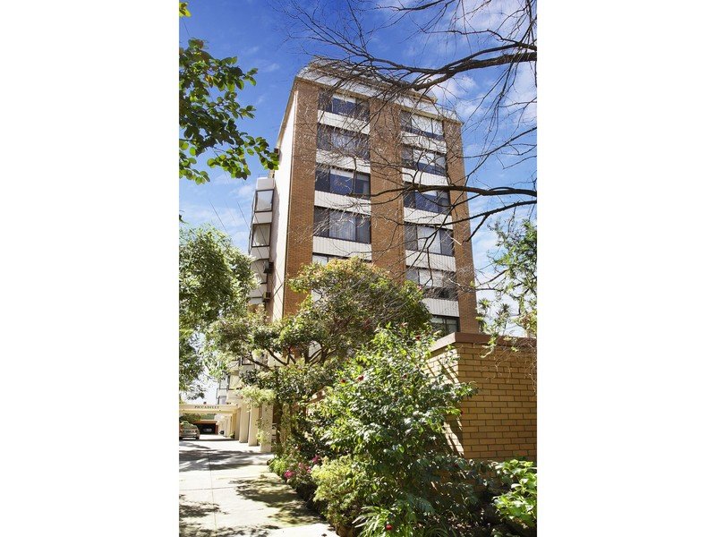 61/417 Toorak Road, Toorak, Vic 3142 Property Details