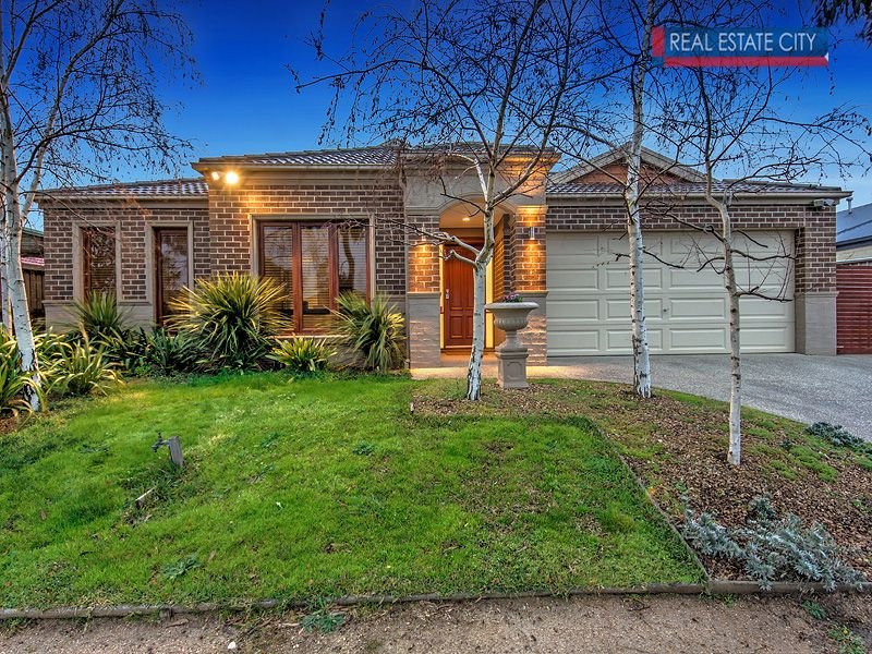 72 Axminster Drive, Craigieburn, Vic 3064 Property Details