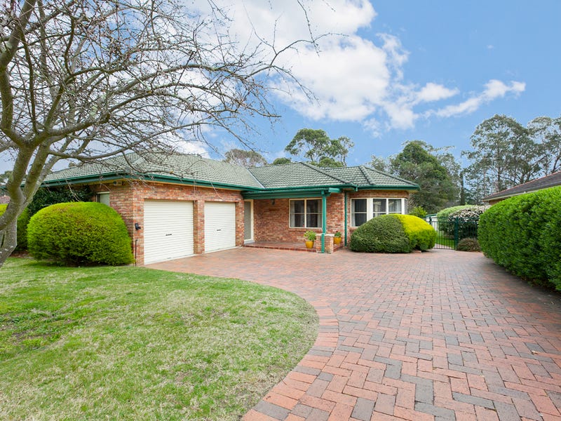 18 Linden Way, Bowral, NSW 2576
