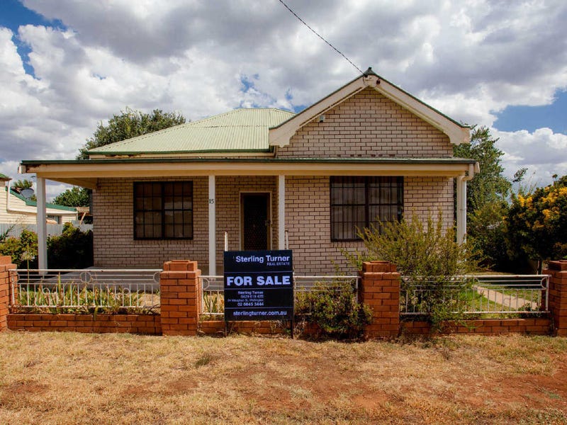 15 Clive Street, Wellington, NSW 2820 House for Sale