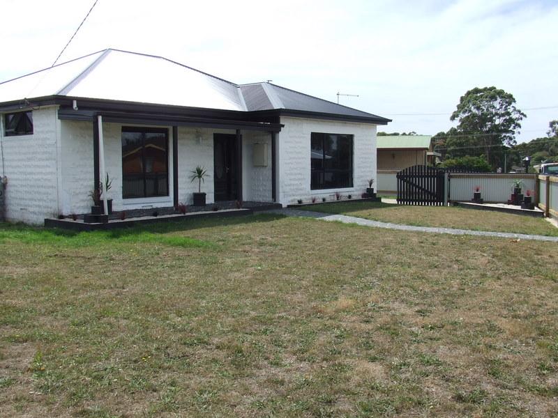 29 Street, Wynyard, TAS 7325