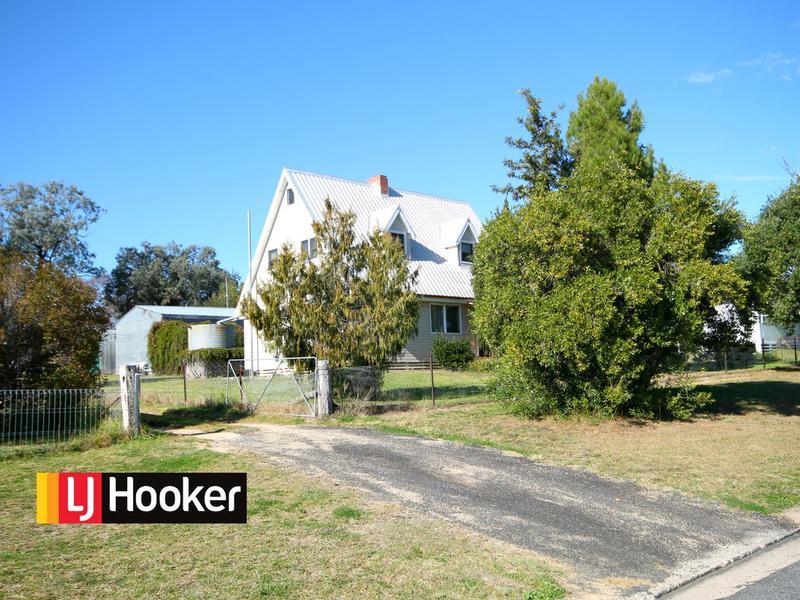 10 Bukkulla Street, Ashford, NSW 2361