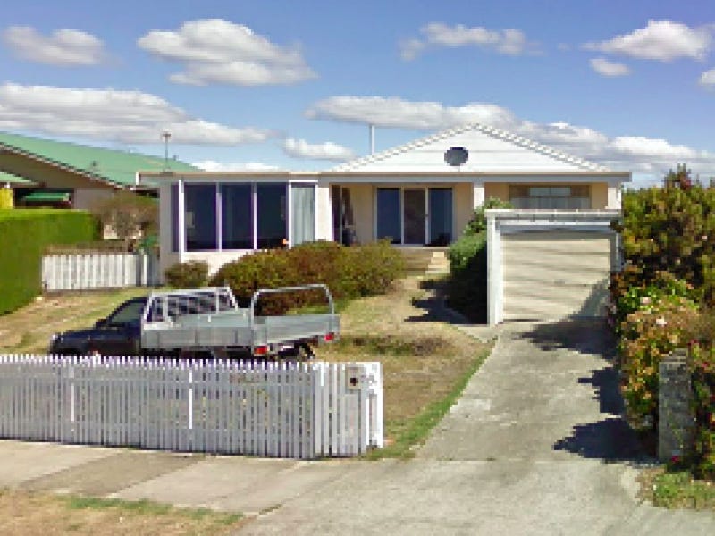 17A Old Bass Highway, Wynyard, TAS 7325
