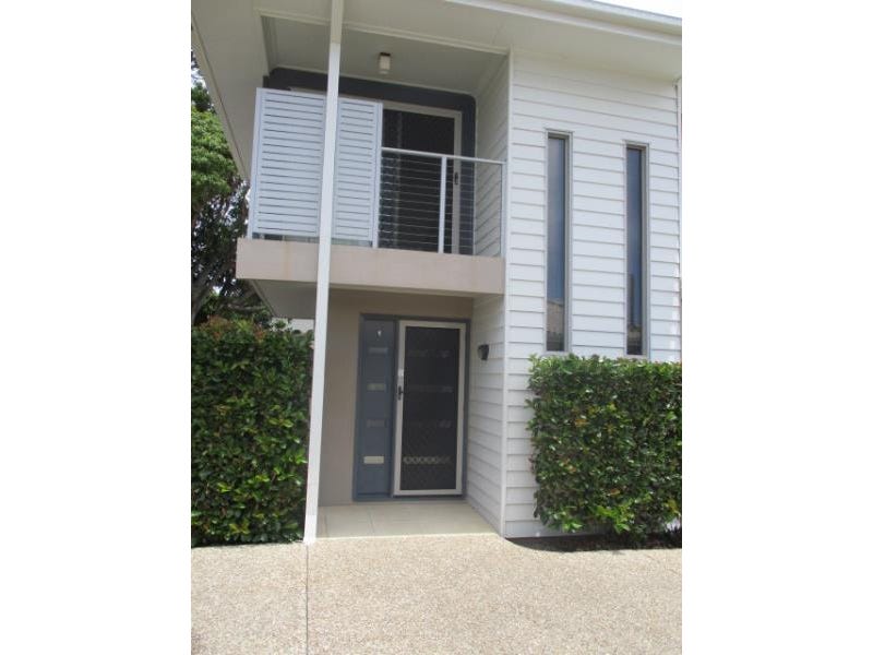 1/16 Herbert Street, Scarborough, QLD 4020