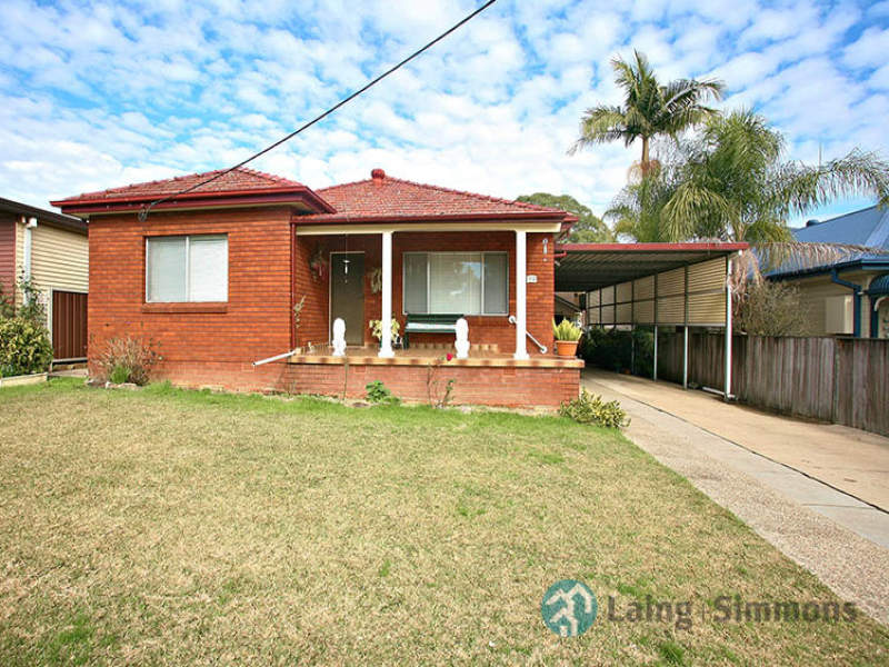 13 Macklin Street, Pendle Hill, NSW 2145