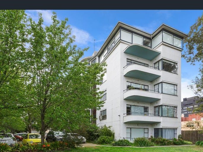 7/30 Queens Road, Melbourne, VIC 3004