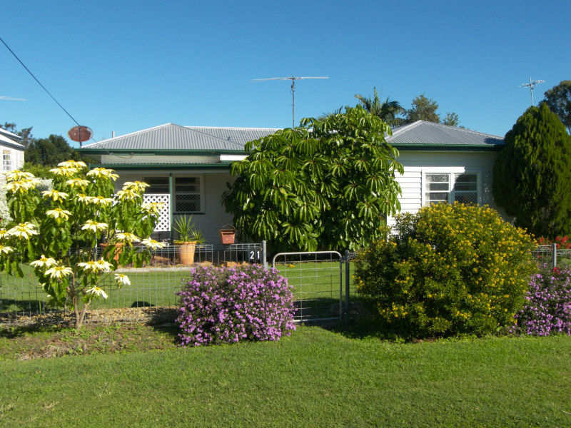 21 Albert Street, Beaudesert, Qld 4285 Property Details