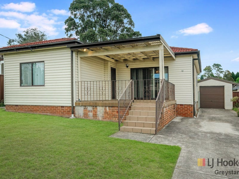 27 Canal Road, Greystanes, NSW 2145 Property Details
