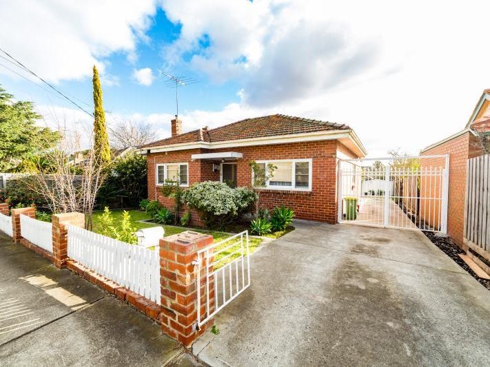 2 Waratah Street, West Footscray, VIC 3012