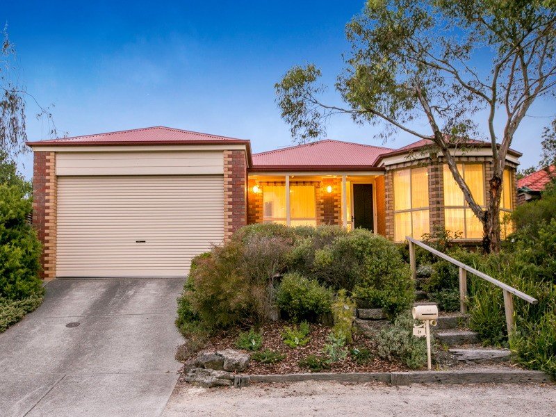 24 Poplar Grove Langwarrin Vic 3910 Property Details   Main 