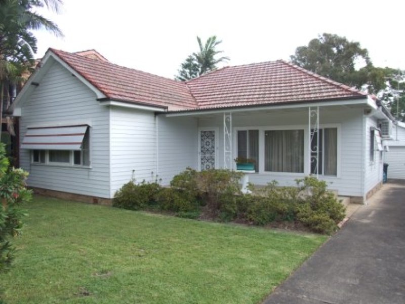 57 Crammond Boulevarde, Caringbah, NSW 2229 Property Details