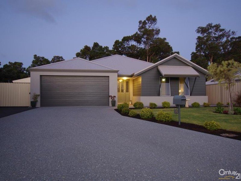 10 Kwenda Loop, Capel, WA 6271 Property Details