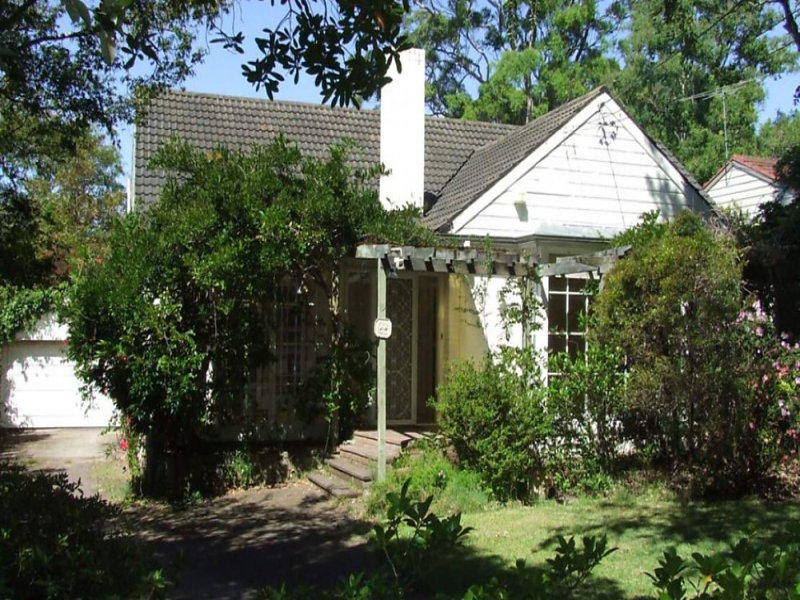 25 Collins Road, St Ives, NSW 2075