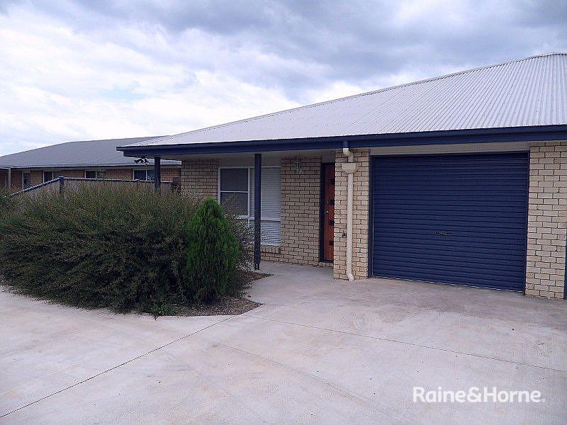 2/117 Harris Road, Kingaroy, QLD 4610