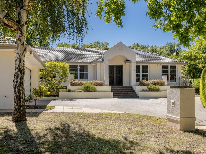 5 Hunter Street, Yarralumla, ACT 2600 Property Details
