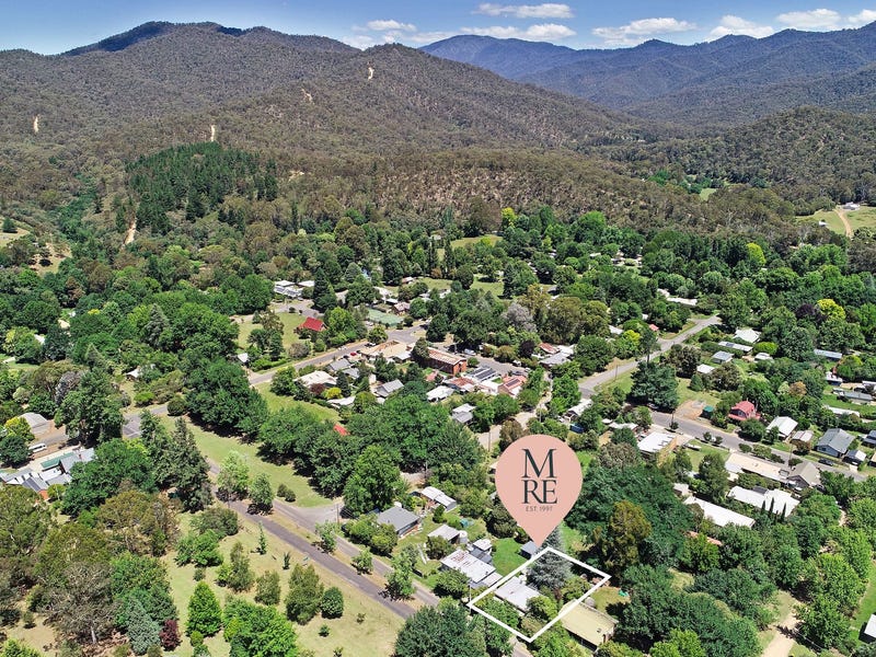 24 Chenery Street, Jamieson, Vic 3723 House for Sale