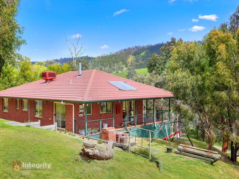 2968 WhittleseaYea Road, Flowerdale, Vic 3717 House for Sale