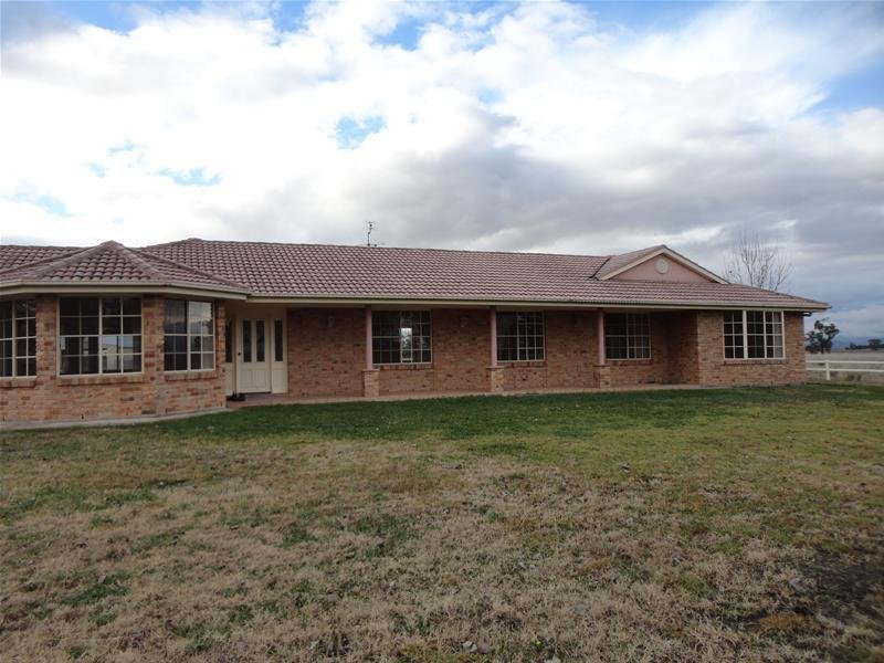 166 Old Winton Road, Wallamore, NSW 2340