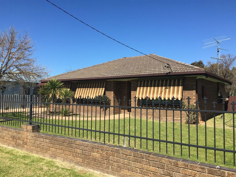 50 Young Street, Holbrook, NSW 2644 Property Details