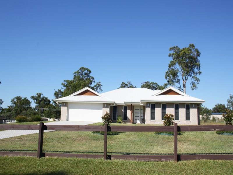 11 Bluewing Court, Spring Mountain, Greenbank, Qld 4124 Property Details