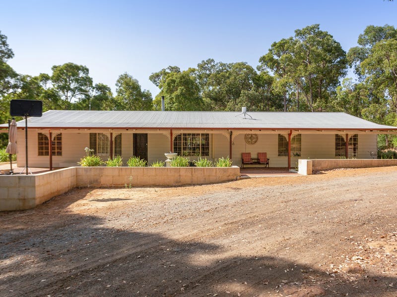 1235 Hummerston Street, Mount Helena, WA 6082