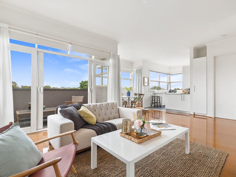 10/109 Westbury Street, Balaclava, Vic 3183 Property Details