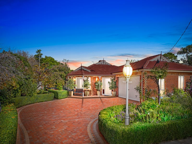 120 Wattle Avenue, Werribee, Vic 3030 Property Details