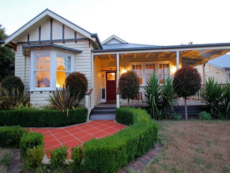 32 Ogilvy Street, Leongatha, Vic 3953 Property Details