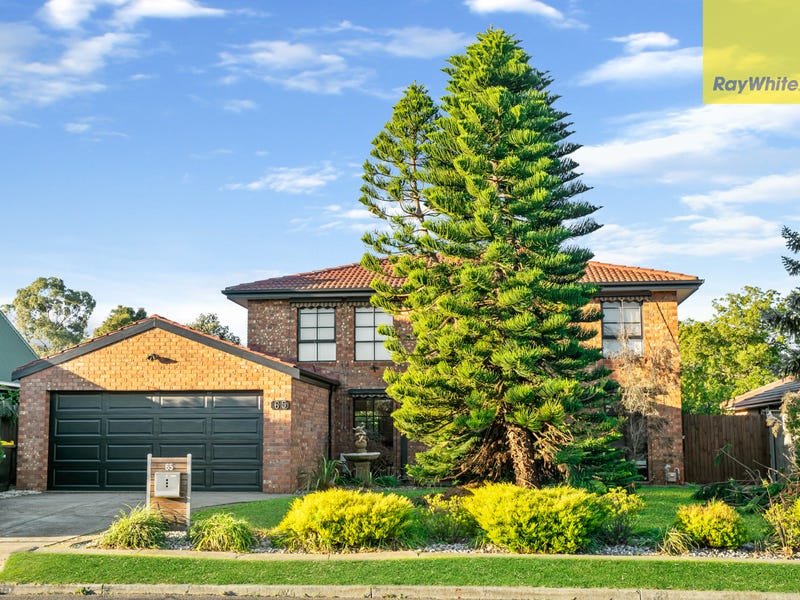 65 James Cook Drive, Melton West, VIC 3337