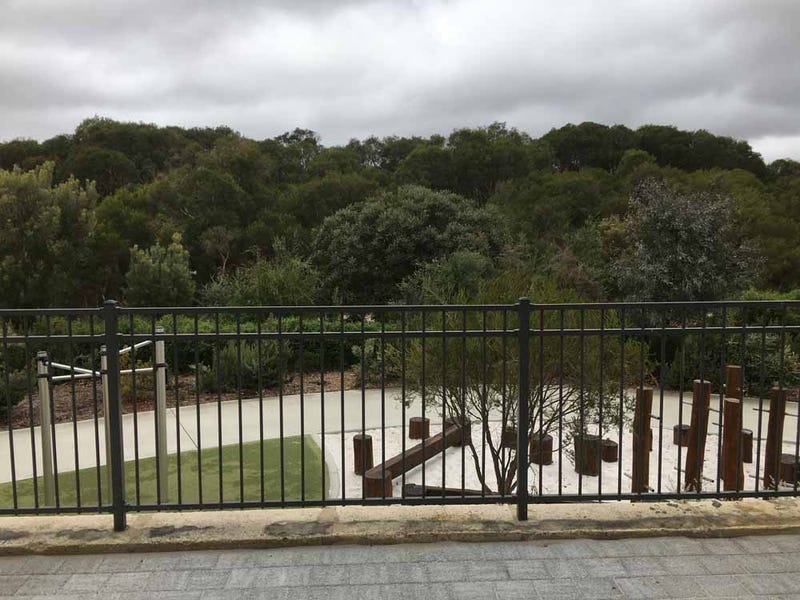 20 Exbury Lane, Success, WA 6164 Property Details