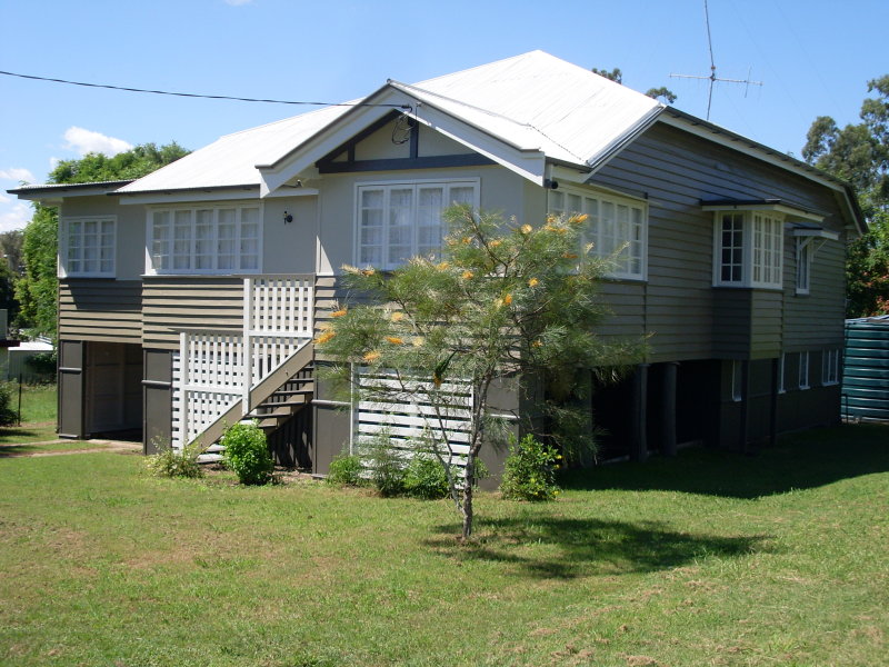 10 Barnes Street, Goomeri, Qld 4601 Property Details