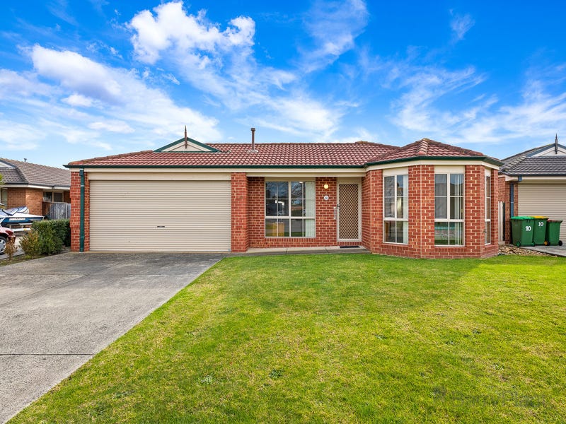 12 Stella Place, Pakenham, Vic 3810 - Property Details