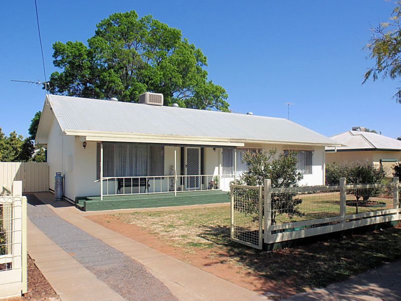 16 Neilpo Street, Dareton, NSW 2717 Property Details