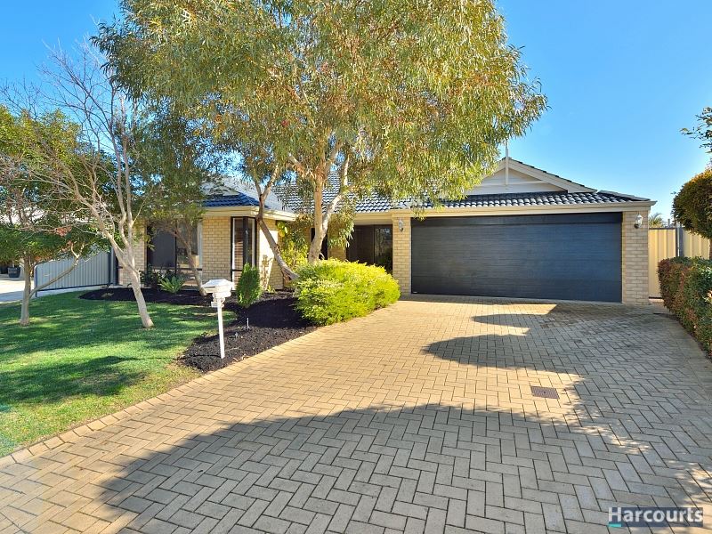 125 Pebble Beach Boulevard, Meadow Springs, WA 6210