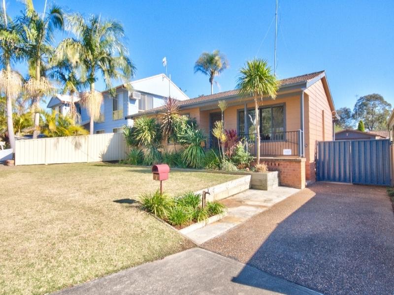 7 Kingsford Smith Drive, Berkeley Vale, NSW 2261