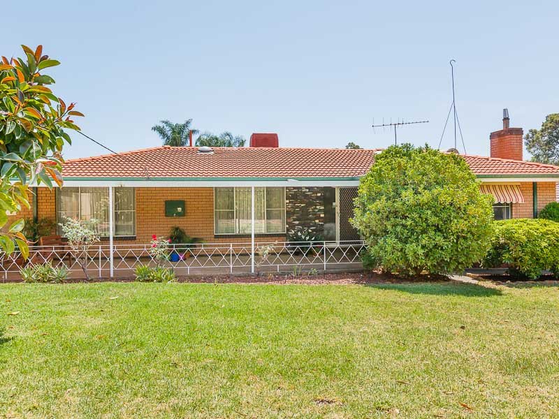 3045 Albany Highway, Kelmscott, WA 6111 Property Details