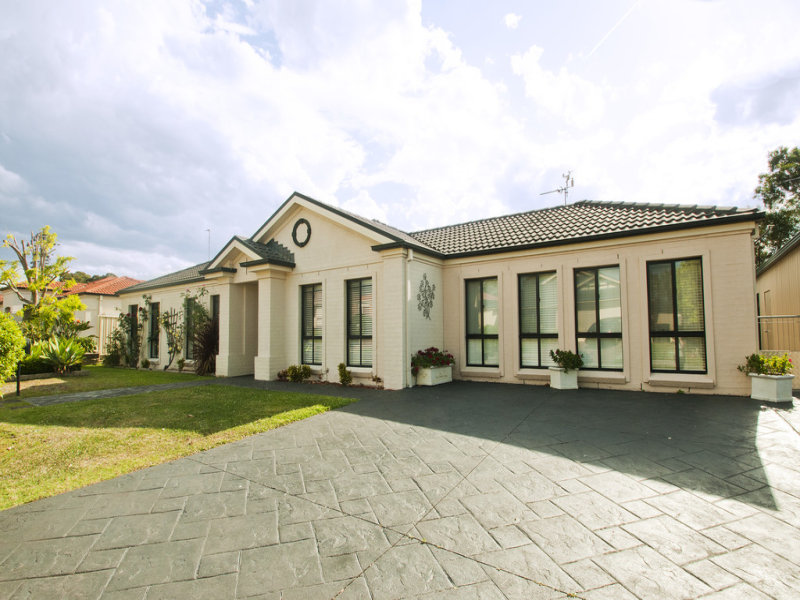 26 Melrose Way, Horsley, NSW 2530