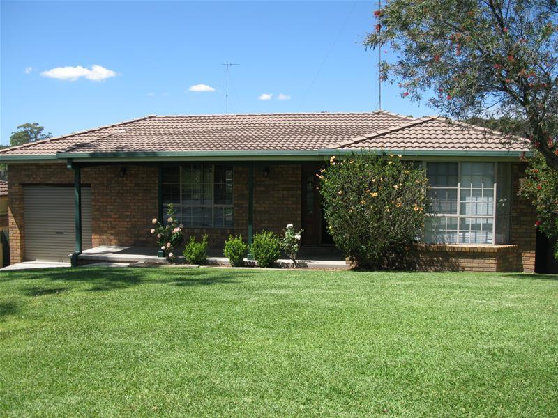 13 Warkworth Street, Maryland, NSW 2287