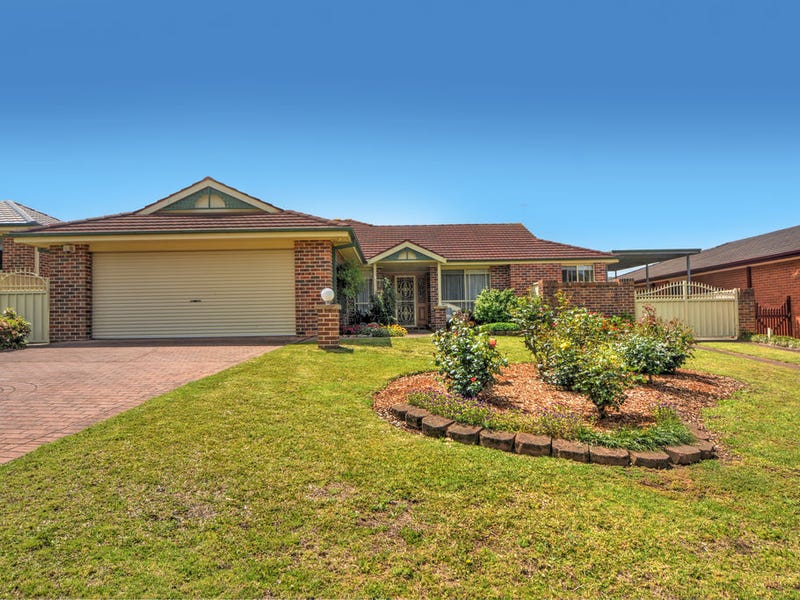 15 Uranna Avenue, North Nowra, NSW 2541