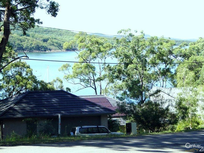 127 Cove Boulevard, North Arm Cove, NSW 2324