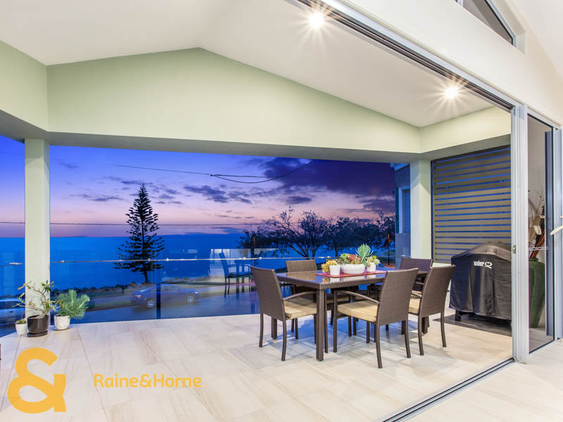 29 Flinders Parade, Scarborough, QLD 4020