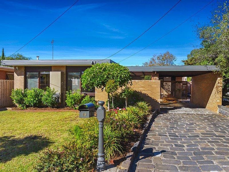 19 Patricia Street, Keilor East, VIC 3033