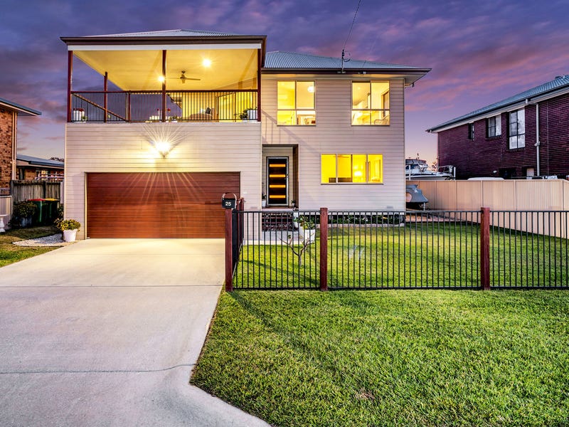 25 Esplanade, Jacobs Well, QLD 4208