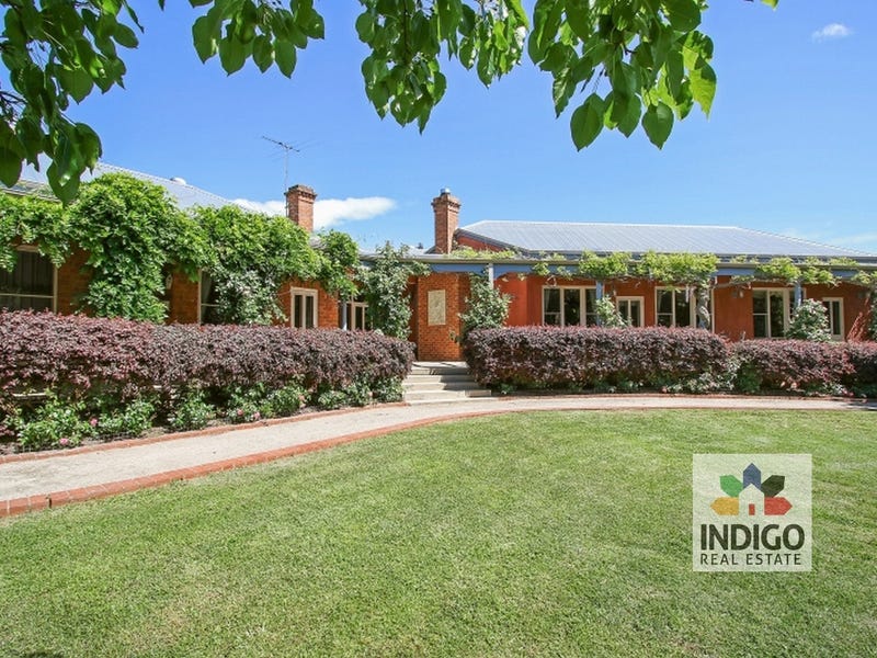 12 Albert Road, Beechworth, Vic 3747 Property Details