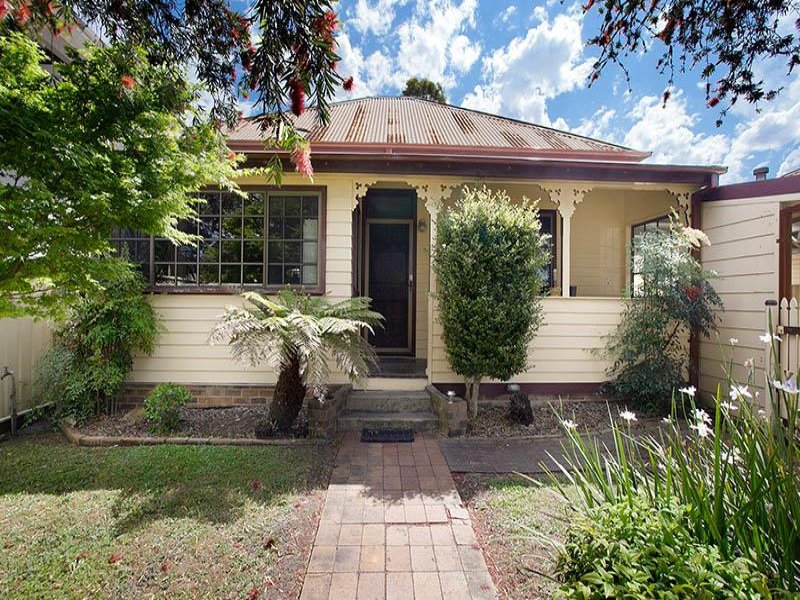 71 Wilga St, Corrimal, NSW 2518 Property Details