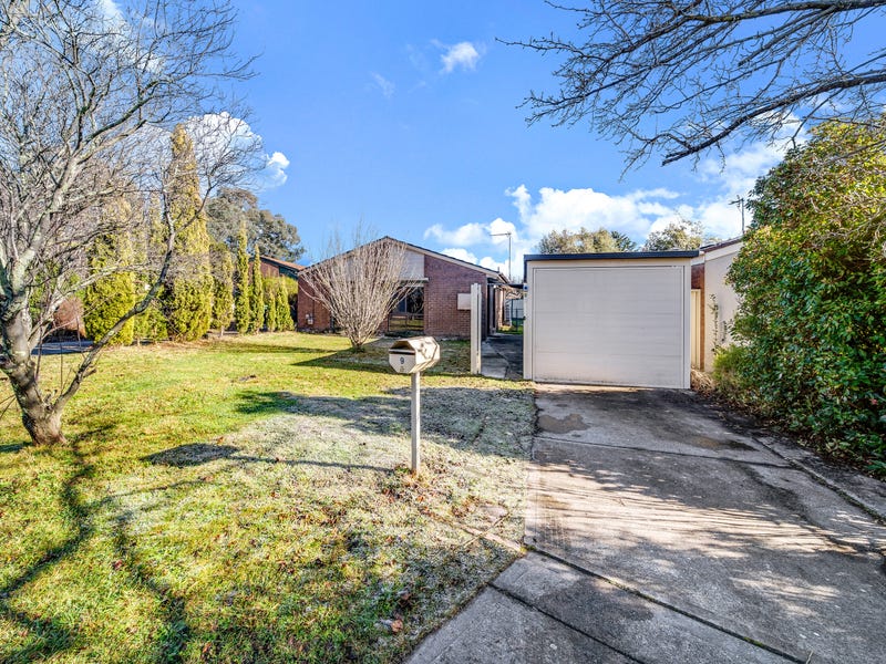 9 Burhop Close, Theodore, ACT 2905 Property Details