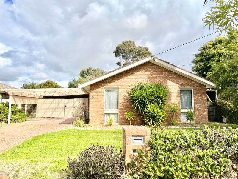 52 Childs Street, Melton South, VIC 3338
