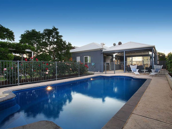 12 Willow Road, Woodlands, WA 6018