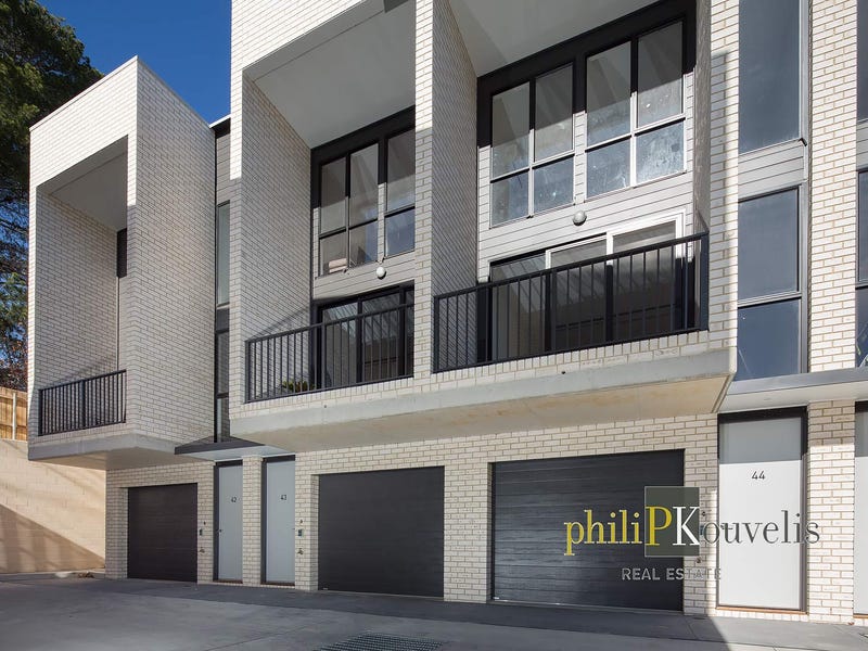 44/135 Easty Street, Phillip, ACT 2606 Property Details