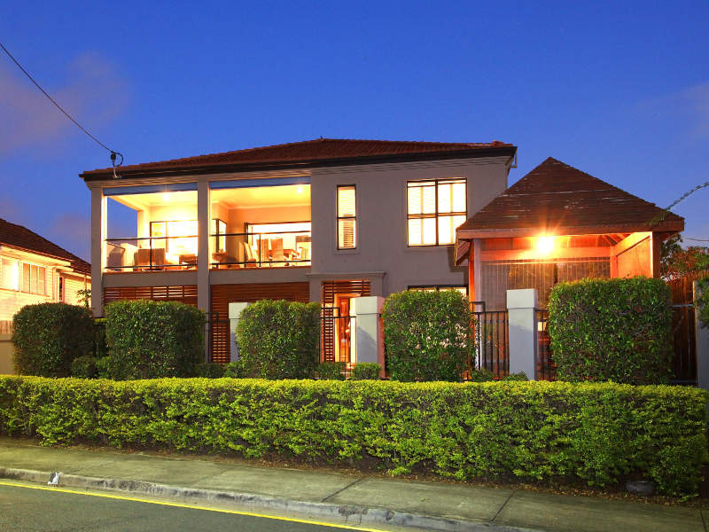 8 Laidlaw Parade, East Brisbane, QLD